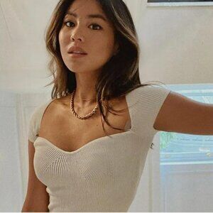 White ribbed knit top size XS/S